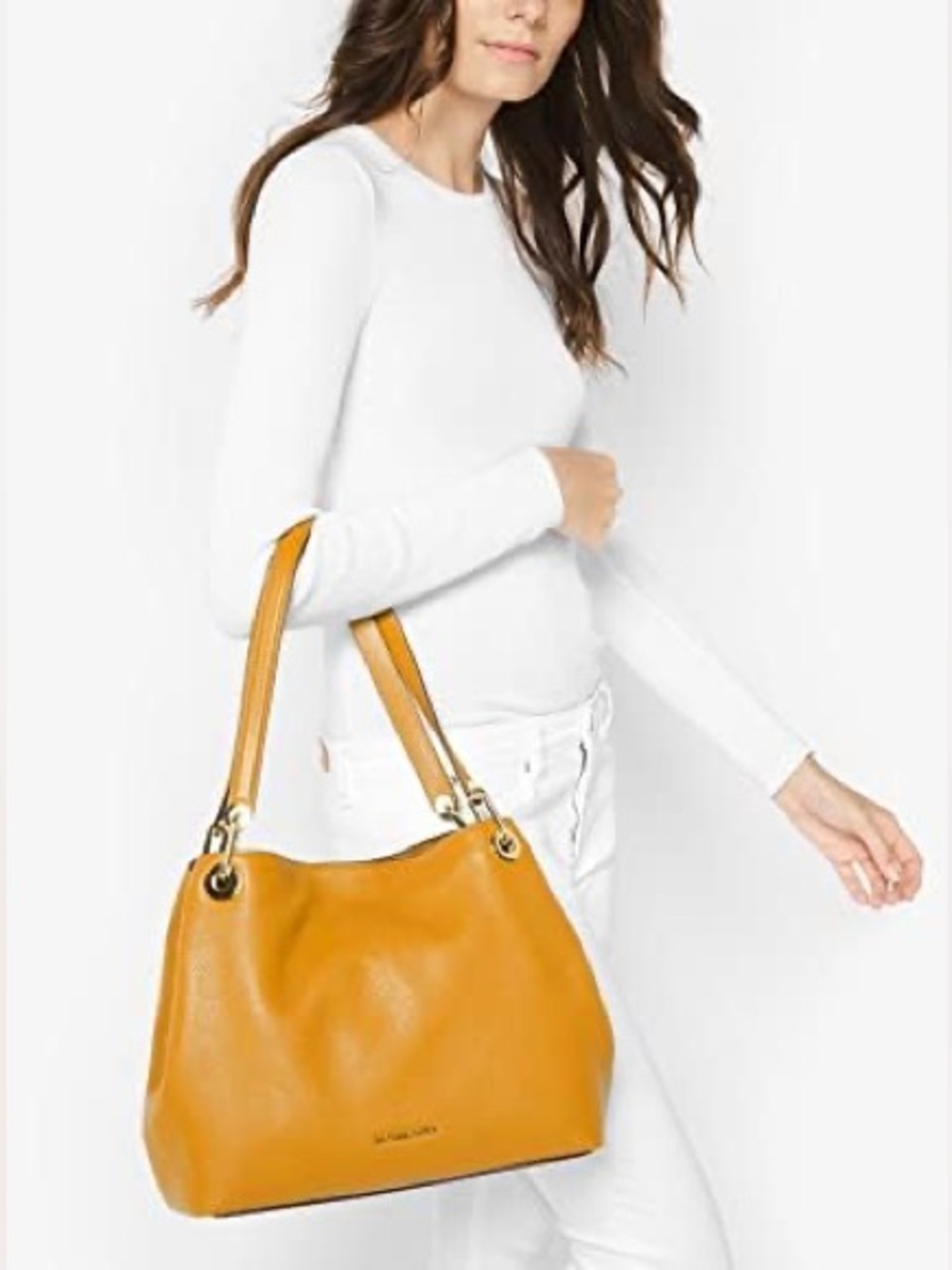 Michael Kors Leather Shoulder Bag in Mustard